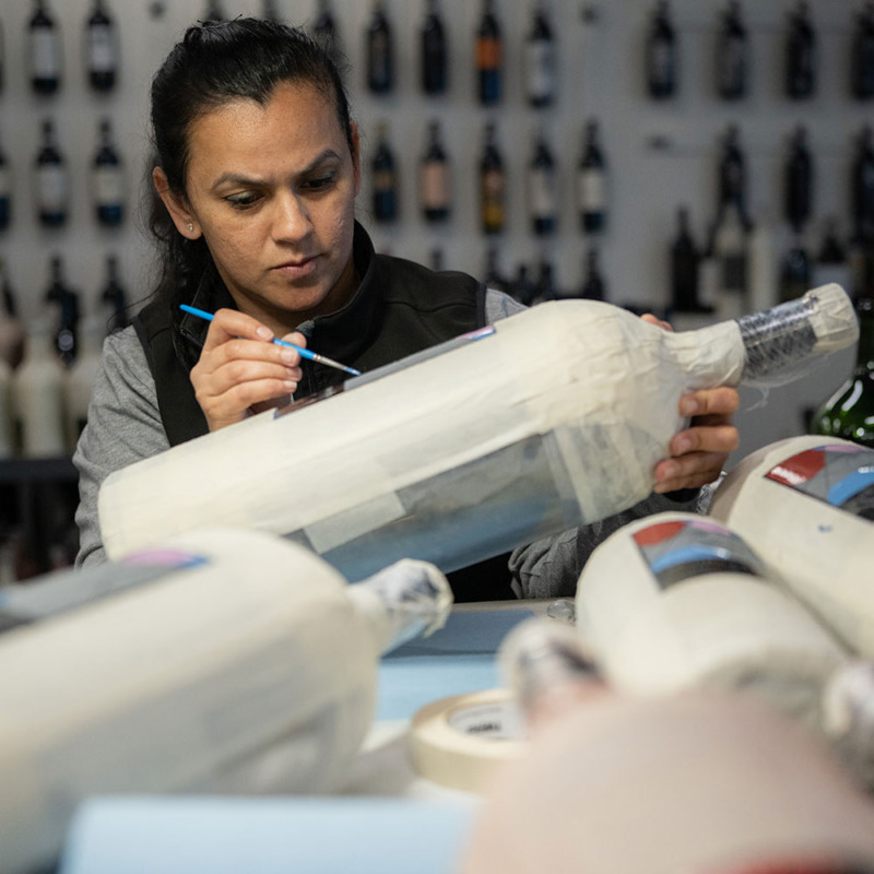Glass Etching Methods for Wine Bottles 
