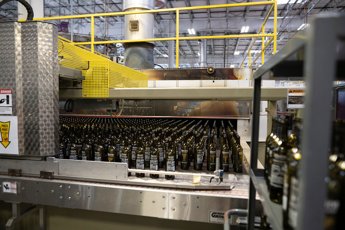 Direct Screen Printing on Glass featured image screen printing firing process in the Bergin facility